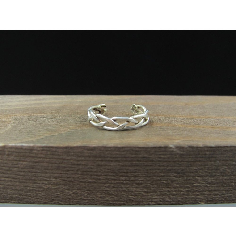 Size 3.5 Sterling Silver Handmade Woven Style Toe Band Ring Vintage Statement